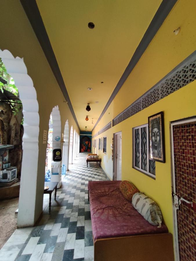 Hide-In Pushkar Hostel Exterior photo